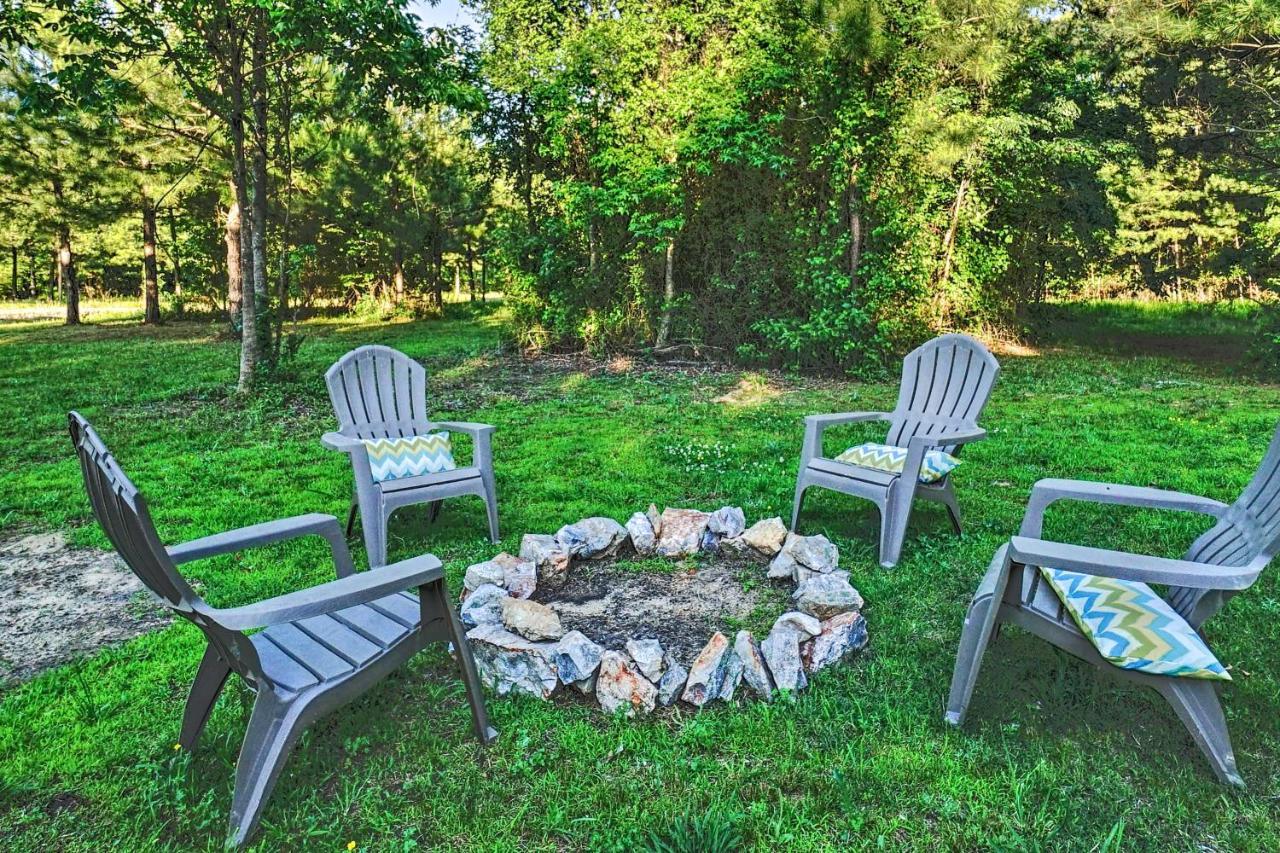 Serene Broken Bow Cabin With Fire Pit And Gas Grill! 외부 사진